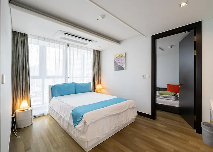 2400sqft On The 1min For Big Family Busan
