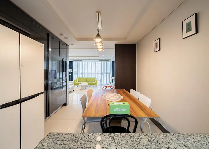 2400sqft On The 1min For Big Family *